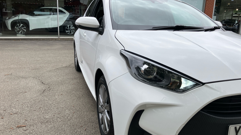 Toyota Yaris 1.5 Hybrid Icon 5dr CVT Hybrid Hatchback